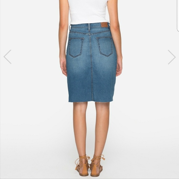 🧡🧡Johnny was INDIGO EMBROIDERED SKIRT - Picture 3 of 7